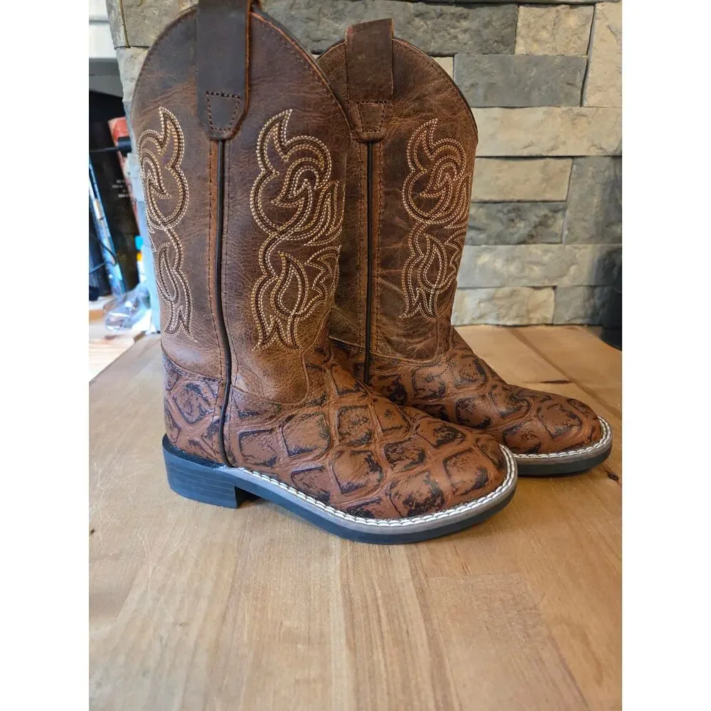Cody James Authentic Western Wear get your